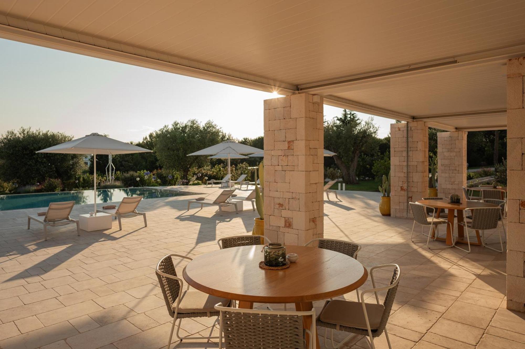 Essenza Relais Contemporaneo Bed & Breakfast ชิสแตร์นีโน ภายนอก รูปภาพ