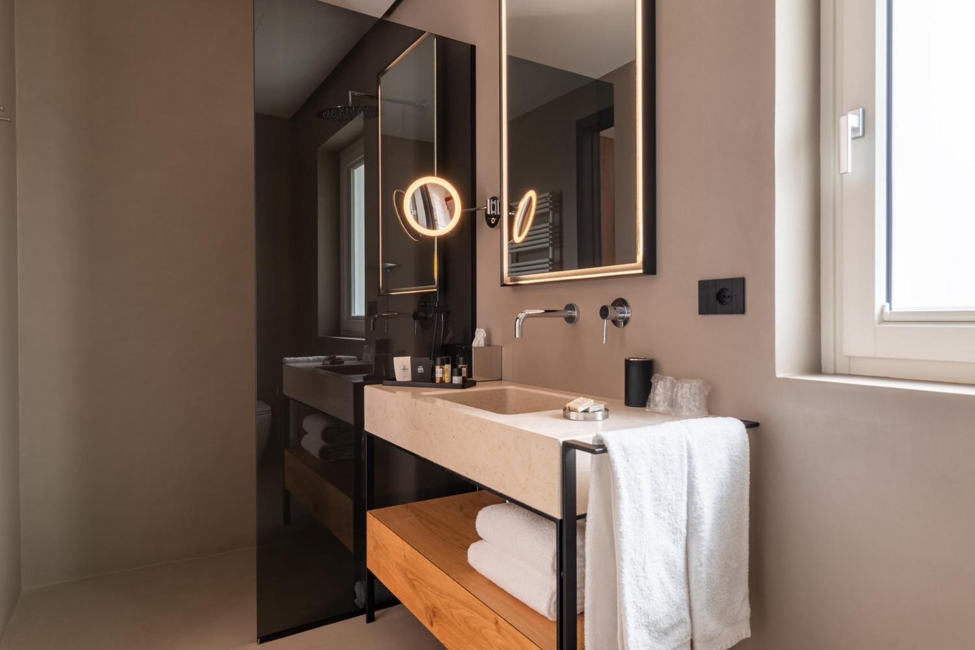 Essenza Relais Contemporaneo Bed & Breakfast ชิสแตร์นีโน ภายนอก รูปภาพ