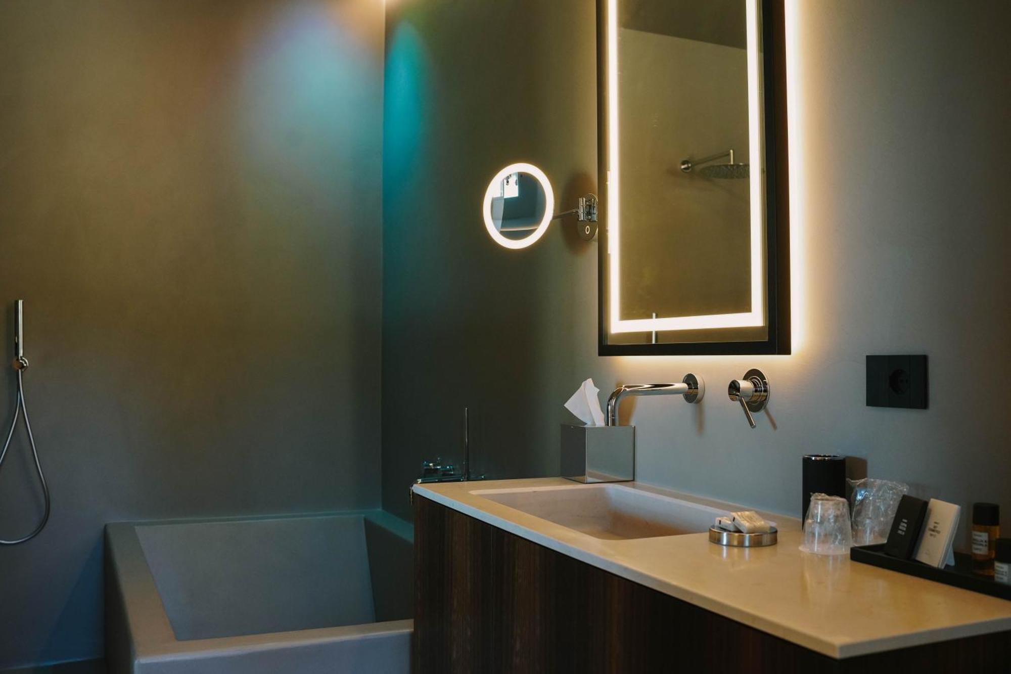 Essenza Relais Contemporaneo Bed & Breakfast ชิสแตร์นีโน ภายนอก รูปภาพ